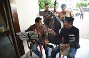 Bupati Purwakarta Mengamen di Yogyakarta