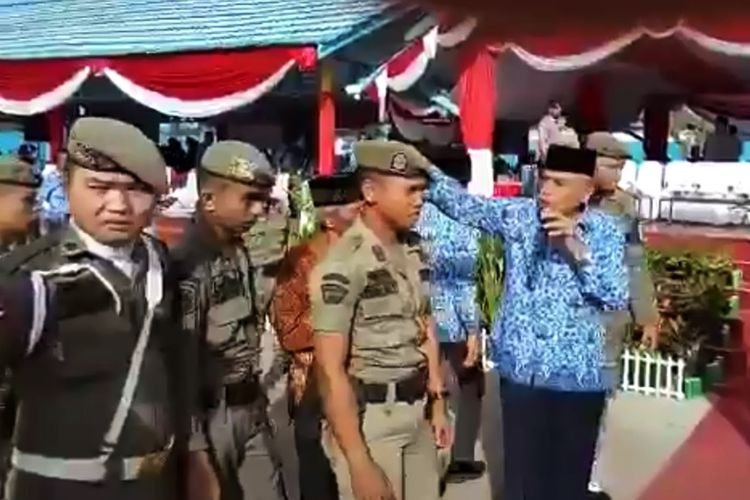 Hasil gambar untuk Video Viral: Wakil Gubernur Ngamuk ke Gubernur Kalimantan Utara Saat Upacara