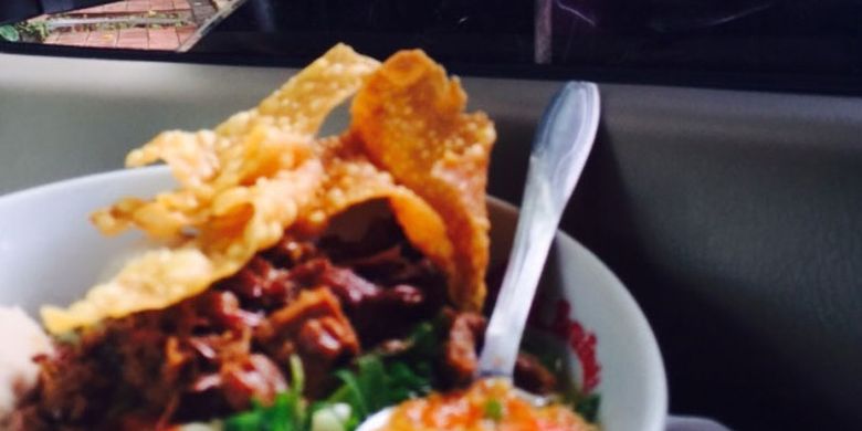 Mi ayam tanjung menteng.