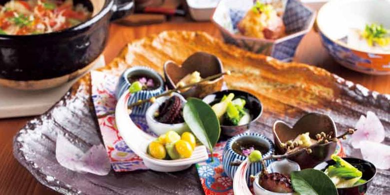 Kamakura Waku di Prefektur Kanagawa, Jepang, merupakan restoran khusus yang menyajikan menu Kaiseki-Ryori atau set menu khas Jepang yang umum disajikan pada acara-acara formal. (KARAKSA MEDIA)