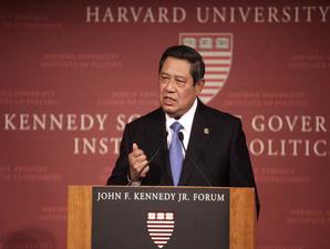 Pujian bagi SBY di Harvard 