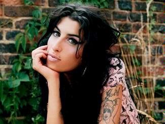 Celeb Music » Ibu Amy Winehouse Telah Prediksi Kematian Putrinya