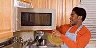 Lebih Jeli Memilih Microwave