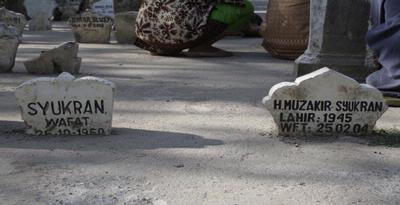 Dua Jenazah Utuh di Makam Sunan Bonang