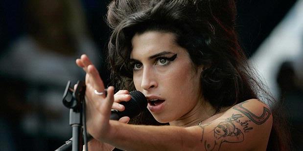 Celeb Gossip » Jejak Kehidupan Amy Winehouse