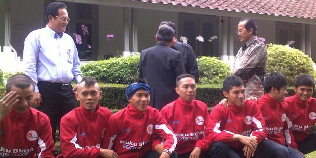 Tim "Street Soccer" Berangkat ke Paris