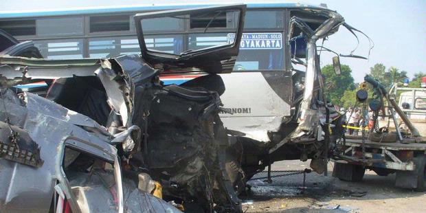 kecelakaan sumber kencono