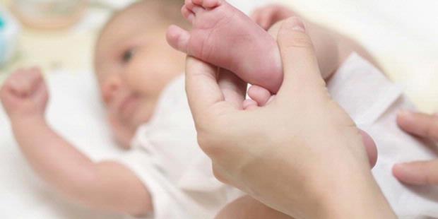 Adakah Risiko Bila Bayi Perempuan Tak Disunat