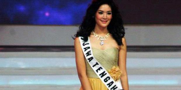 Maria Selena Puteri Indonesia 2011 Terbaru