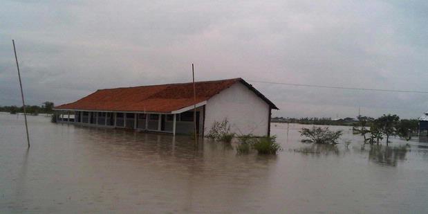 Banjir, Aktivitas Belajar Lumpuh