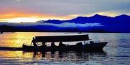 Kemilau Senja di Pulau Saronde
