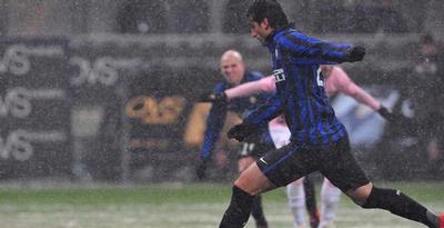 Milito Ingin Palacio Gabung Inter