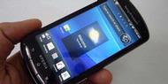 Xperia Pro, Ponsel Android dengan "Keyboard Slider"