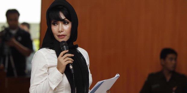 Malinda Dee Terisak Saat Keluhkan Pemberitaan Media