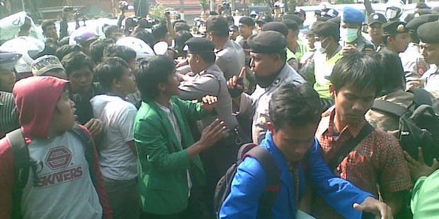 Poros Wartawan : Pemerintah Harus Bertanggung Jawab