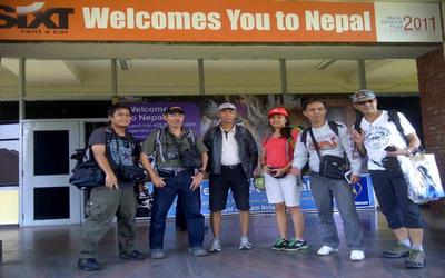 Tim Bravo Tiba di Kamp Utama Everest