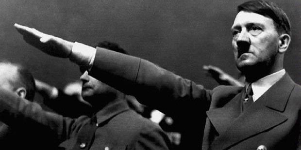 Penyanyi Opera Batal Tampil karena Tato Swastika