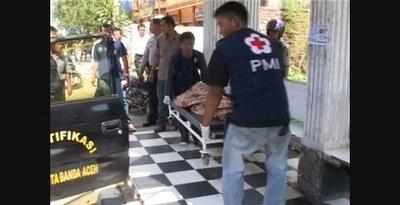 Warga Banda Aceh Dikejutkan Sesosok Mayat di Halte