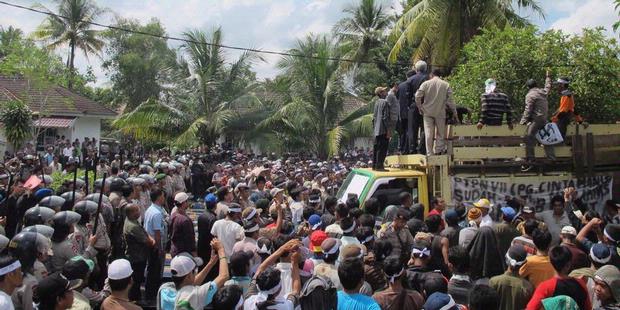Kepala Polri Didesak Evaluasi Brimob Sumatera Selatan