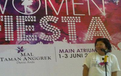 Peserta Fembike Bantu Pengidap Kanker