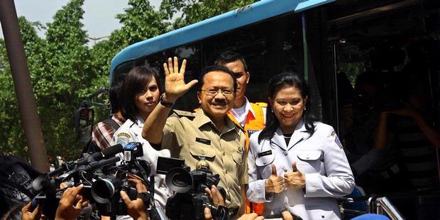 Foke Tunggu Izin Cuti dari Mendagri