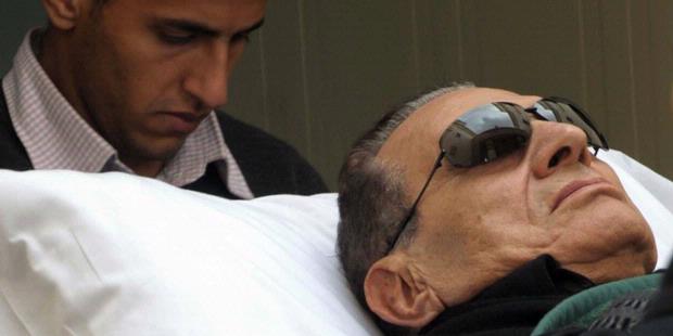 Kesadaran Tak Stabil, Mubarak Memburuk Lagi