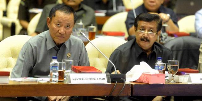 KPK Akan Periksa Siti CH Fadjriah