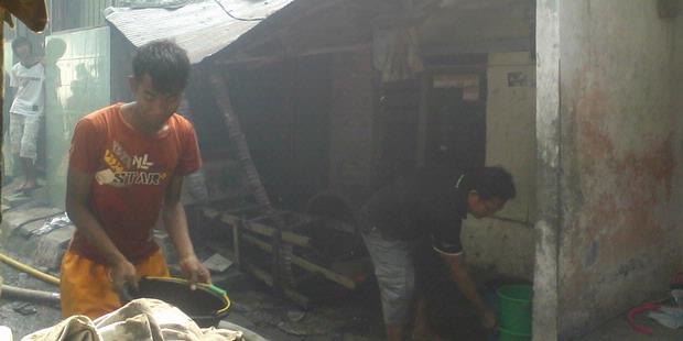 Kebakaran di Jembatan Besi, Satu Orang Tewas