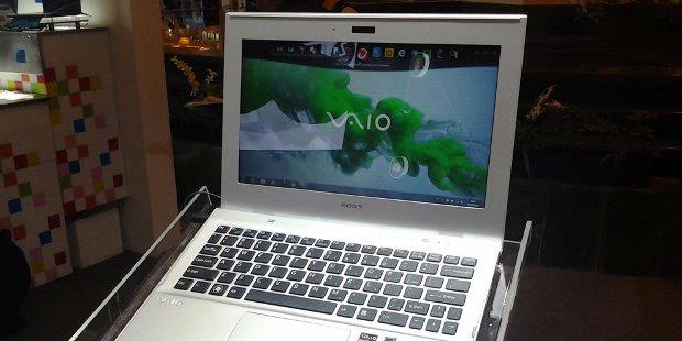 Sony Vaio T Series, Ultrabook with Full Connectivity