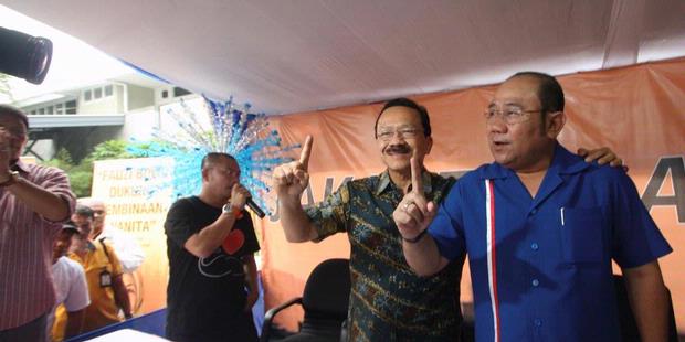 Partai Keadilan Sejahtera (PKS) akhirnya mengarahkan dukungan resmi kepada pasangan Fauzi Bowo-Nachrowi Ramli dalam Pilkada DKI Jakarta putaran kedua.
Alasan pengarahan dukungan pada Foke-Nara dilihat dari sisi vis