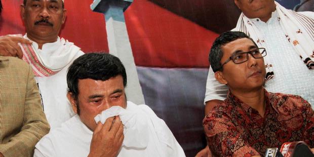 Jelaskan Duduk Perkara, Rhoma Irama Menangis
