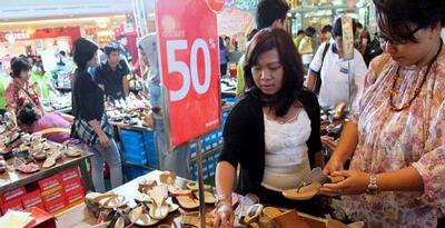 "Midnight Sale", Pengunjung Plasa Semanggi Tiga Kali Lipat