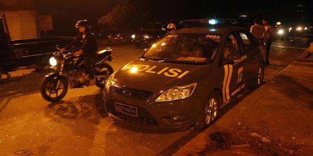 Awas! Ada Tawuran Warga di Jalan Latumenten