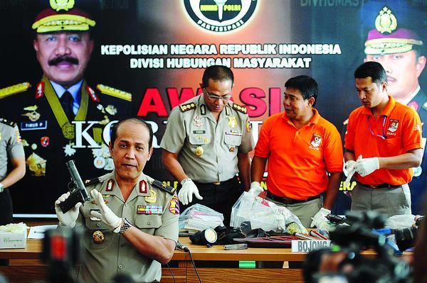Enam Terduga Teroris Solo Dibawa ke Jakarta