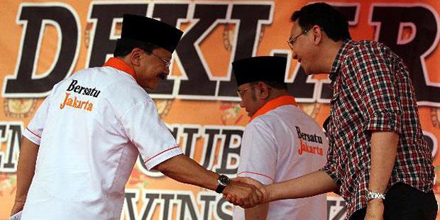 Berseberangan di Bundaran HI, Foke-Jokowi Ditengahi Panwaslu