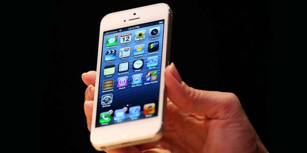 Apple Cetak Rekor Baru untuk iPhone 5