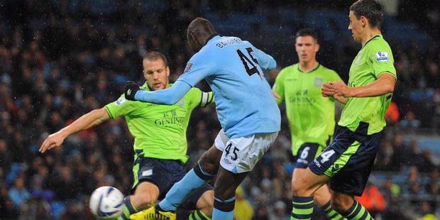 Hasil Pertandingan Manchester City 2-4 Aston Villa 26 September 2012