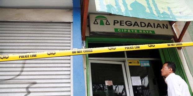 Perampok Gasak Pegadaian, Kerugian Rp 10 Miliar