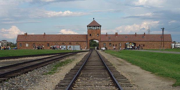 Holocaust dan Imigrasi Ilegal Bangsa Yahudi