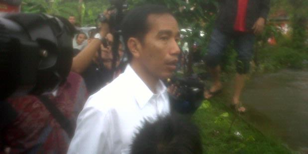Lihat Banjir Kampung Makasar, Ini Respons Jokowi