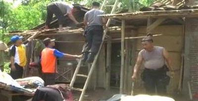 Puting Beliung, Puluhan Warga Masih Mengungsi