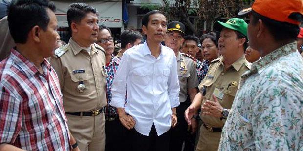 Sidak Kecamatan Setiabudi Sepi, Jokowi Bilang Bagus