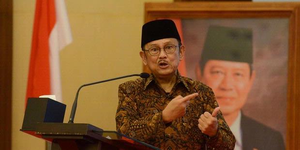 Pemerintah Malaysia Desak Zainuddin Minta Maaf ke Habibie