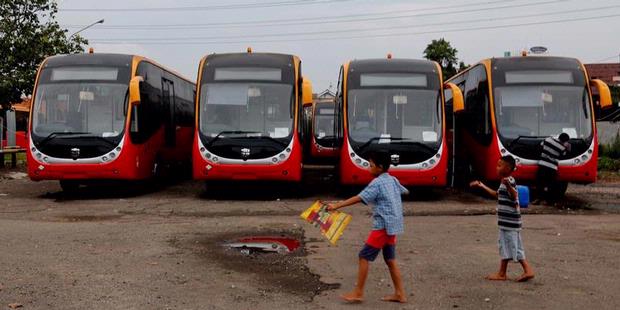 Halte dan Bus Transjakarta Tahun Depan Dirombak 1