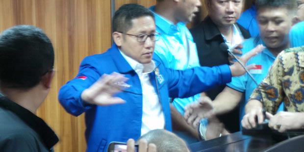 Kuasa Hukum: Anas Mungkin Pidanakan Pimpinan KPK