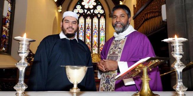 Umat Muslim Aberdeen Beribadah di Gereja Lokal