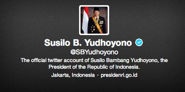 SBY ikut berkicau di Twitter secara langsung ditandai dengan *SBY*