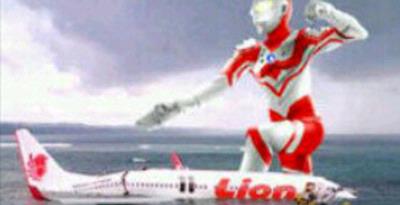 Foto Ultraman-Lion Air