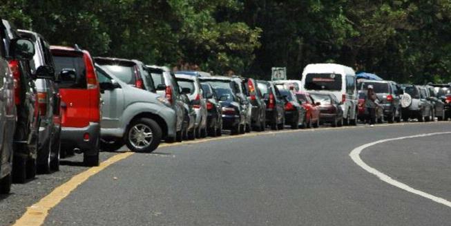 Jadwal Pengalihan Arus Lalu Lintas Puncak Bogor Hari Ini