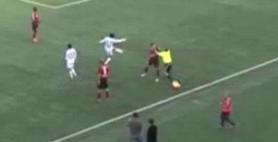 Serang Pemain, Asisten Wasit Dihukum Seumur Hidup